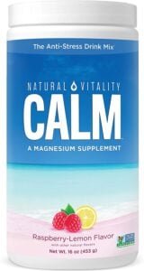 Natural Vitality // Simple lightweight backpacking food ideas from breakfast to dinner. These are delicious, easy to prepare & require little cleanup.