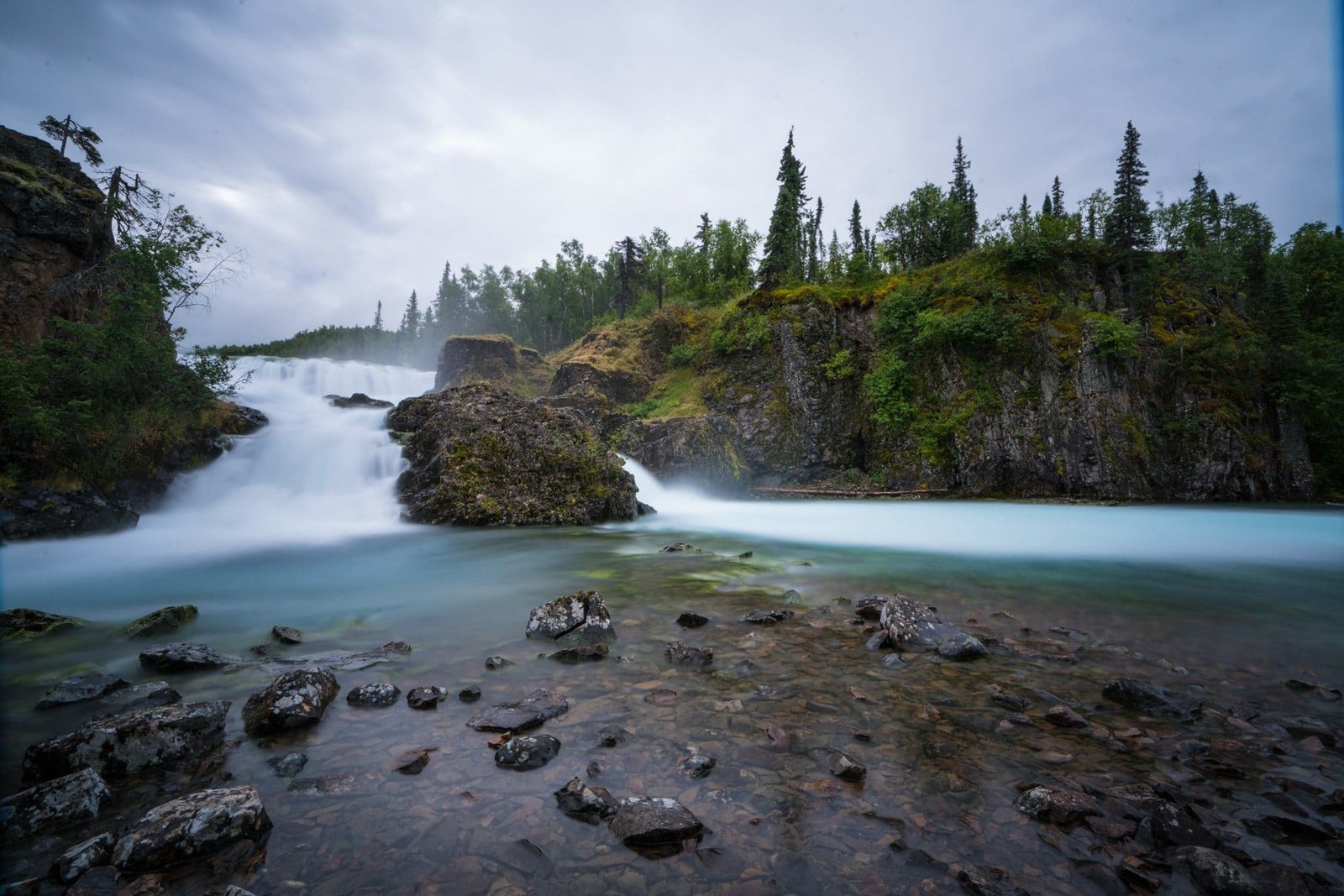 The third Terrain Spark group tour is in the books. Explore Lake Clark National Park, one of the most remote parks in the country in this review of my 10-day backpacking trip with Alaska Alpine Adventures.