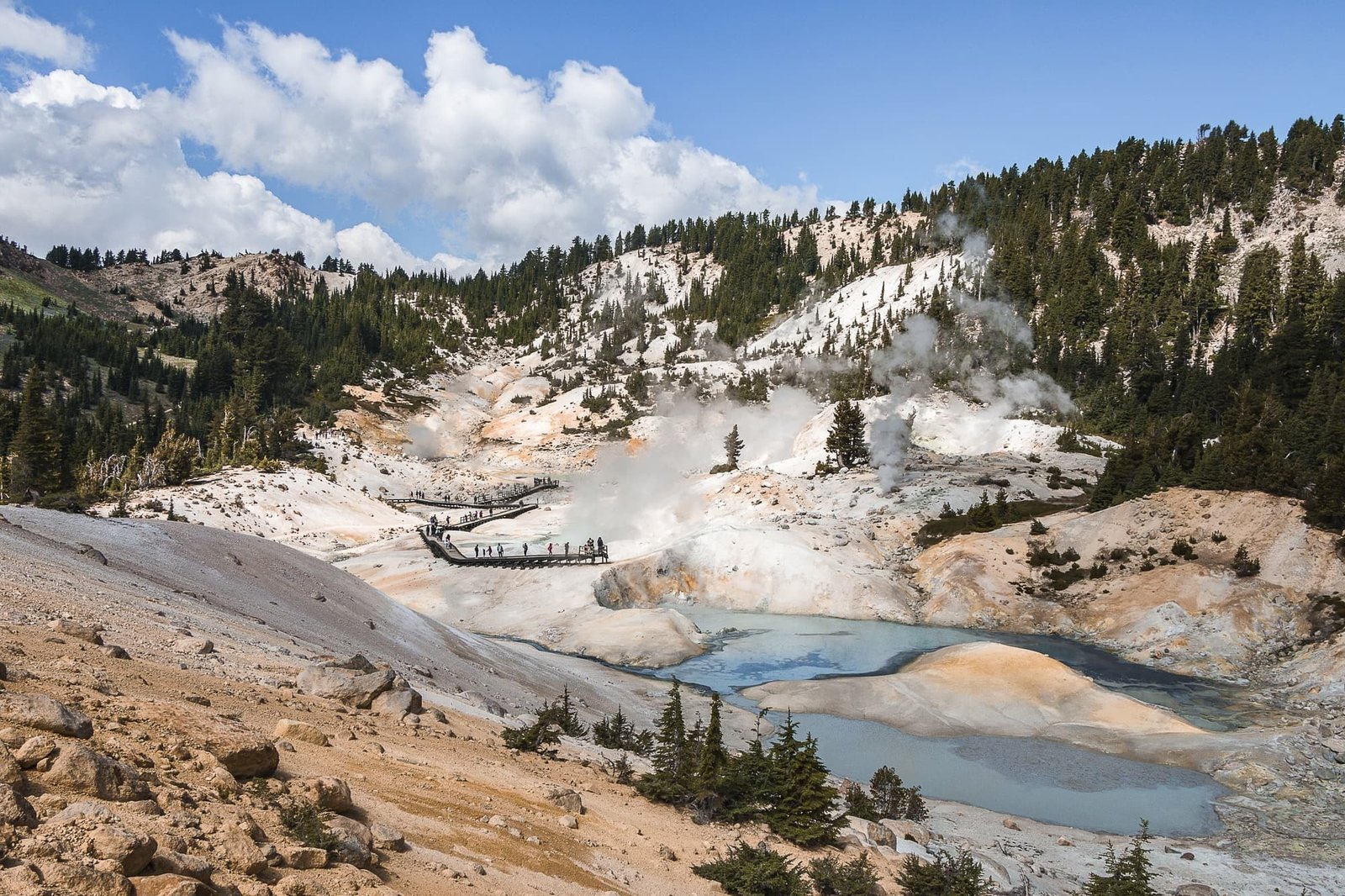 Bumpass Hell // Plan your Lassen National Park hikes with our roundup of the best hikes, including boiling hot pots, alpine lakes, and big summits.