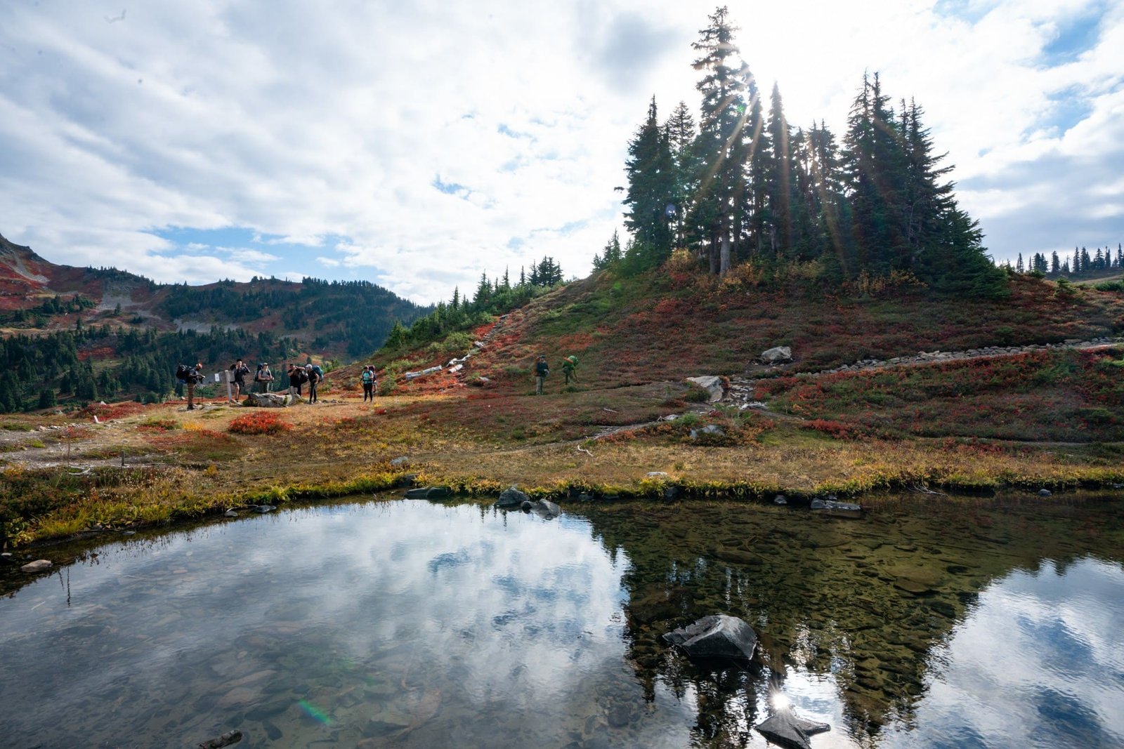 High alpine lake on the High Divide Trail in the Seven Lakes Basin on the Olympic Peninsula in Washington