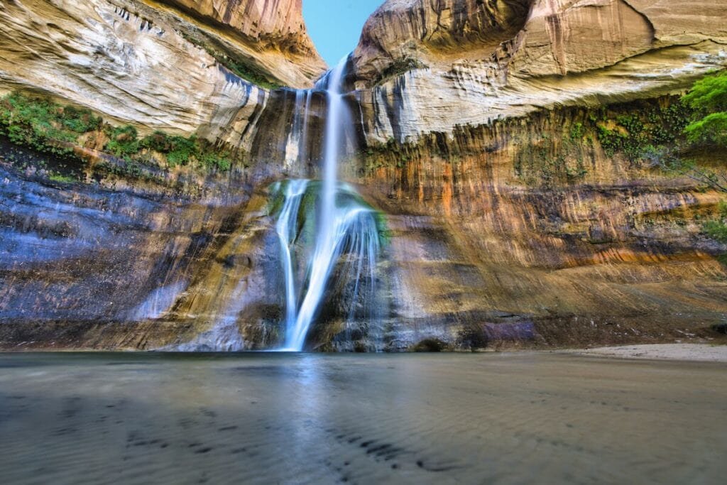 Calf Creek Falls Trail // A round-up of the best hikes in Utah. Explore Utah's epic landscapes and get tips for tackling these bucketlist trails.