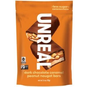 Unreal candy bar // Simple lightweight backpacking food ideas from breakfast to dinner. These are delicious, easy to prepare & require little cleanup.
